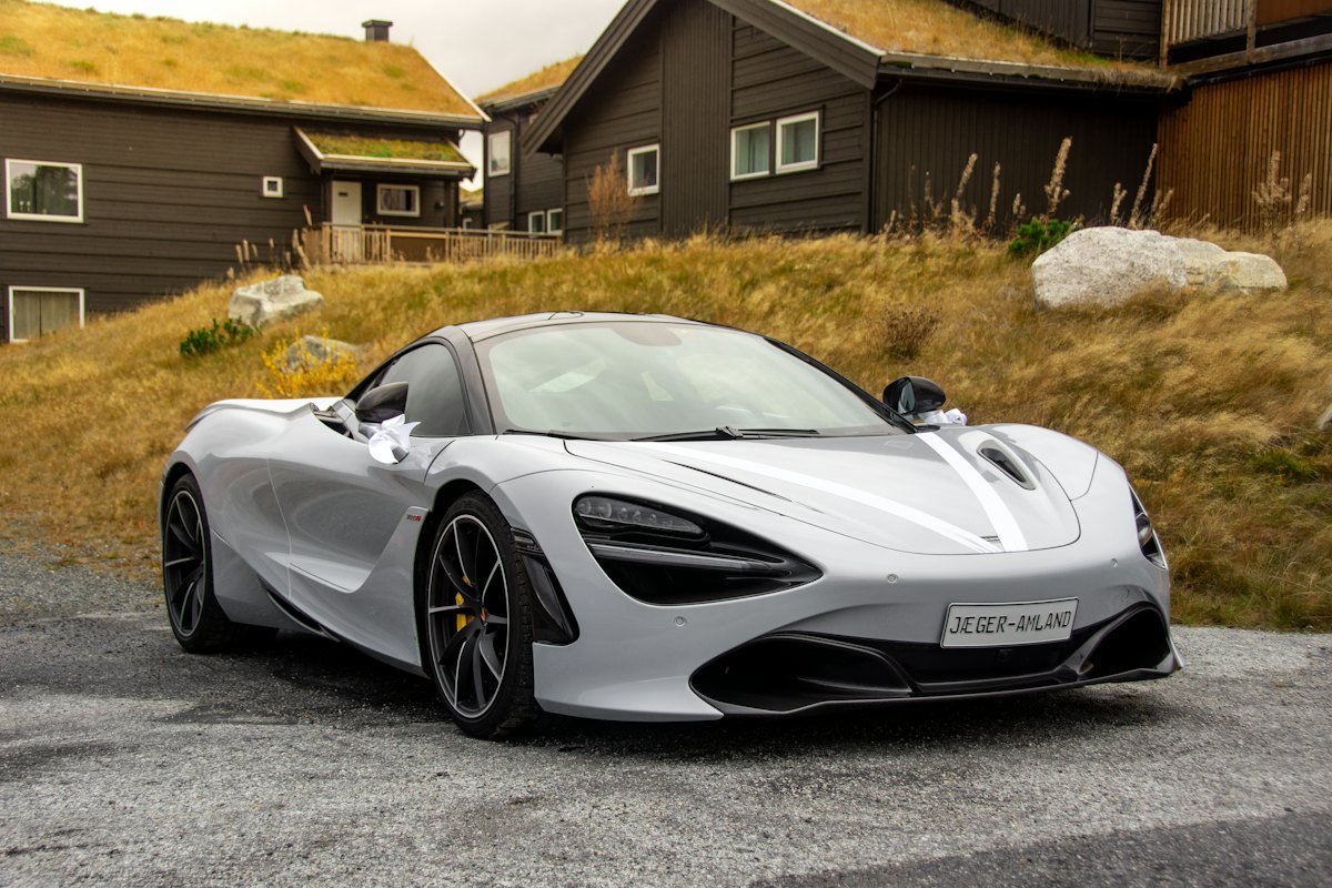 2022 McLaren 720S