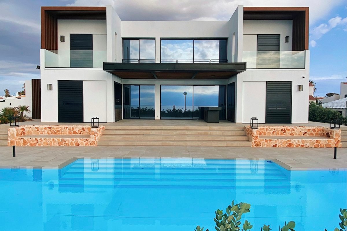 Hillside Retreat overlooking Nasugbu Bay
